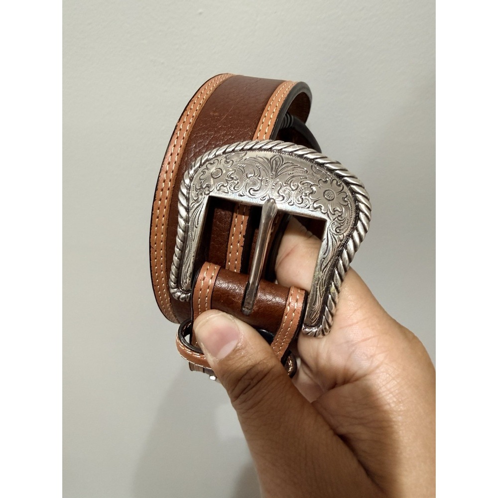 Larry Mahan Leather  Western Cowboy Belt Concho Silver Brown Size 46" Sz‎ 40